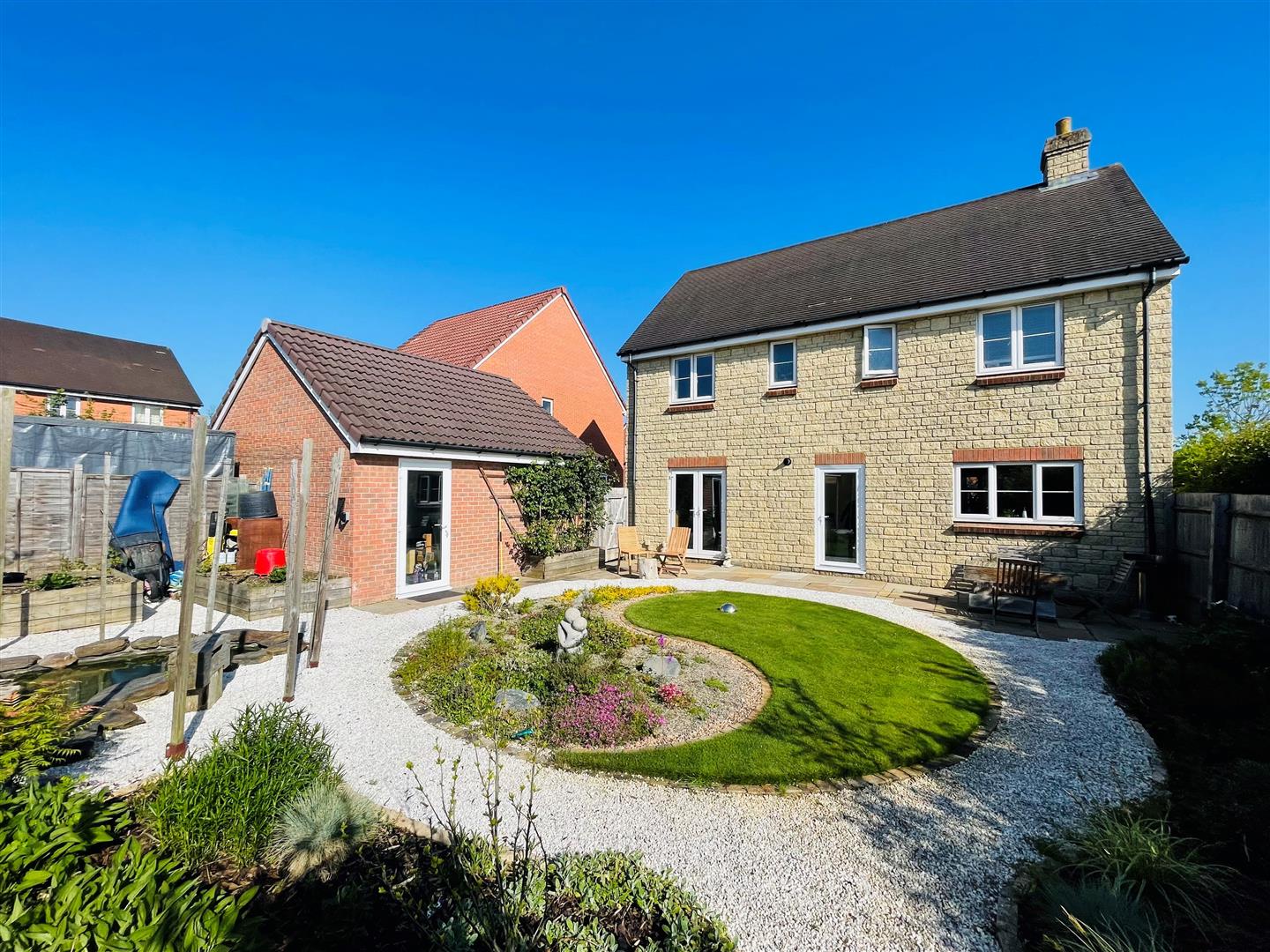 Lane, Melksham Lock and Key